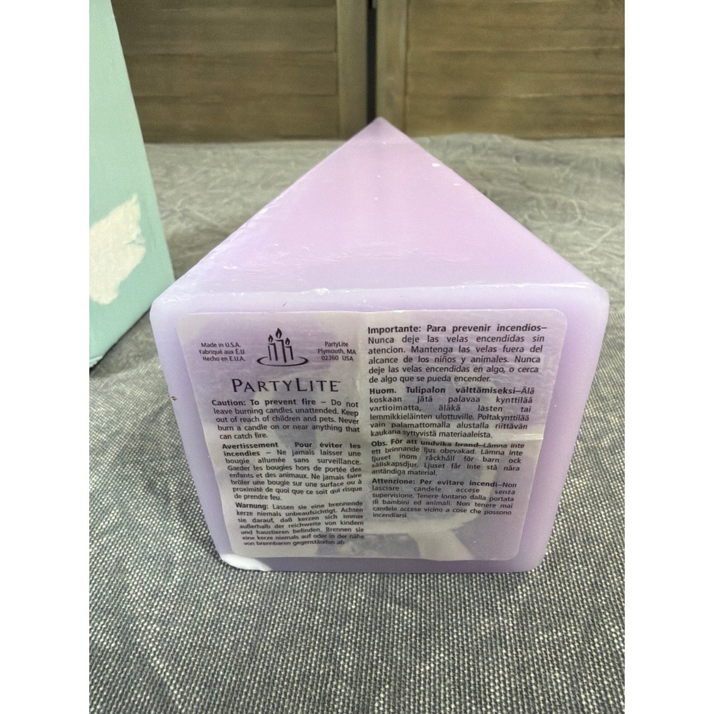PartyLite Discover Pillar Candle Lavender Purple Geometric Twisted S10652 8.5in - Picture 4 of 4